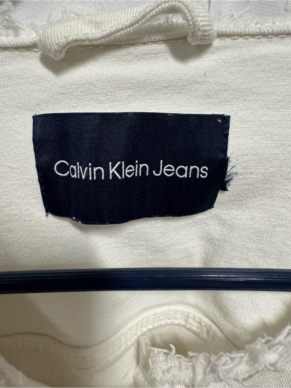 Calvin Klein Jeans White Frayed Hem Denim Jacket - Picture 2 of 6